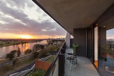 Image de Lakeside Five Star Luxury with Uninterrupted Views