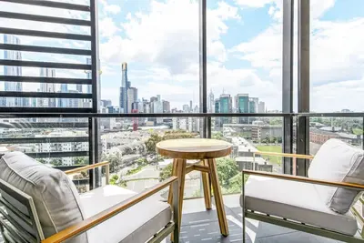 Image de Skyhighs Edge City View Serenity by St Kilda Rd