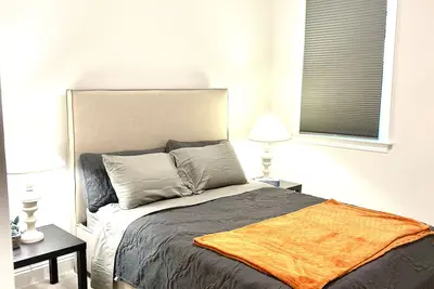 Image de Rm1: Chic and Cozy Private Bedroom