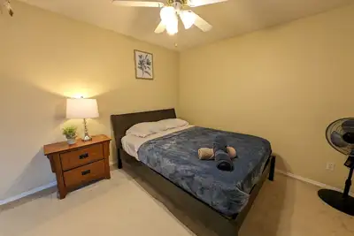 Image de Riverbend Abode 5m to Fish Creek + W/D-BathTub