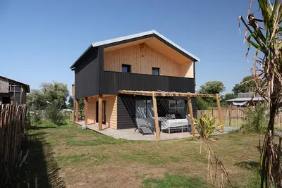 Image de Maison bois à proximité de la forêt et de la plage