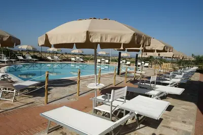 Image de Agréable appartement avec piscine, climatisation, Tv, patio, vue panoramique et parking