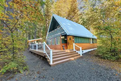 Image de Wonderland Chateau | Hot Tub | 2 Bed, 2 Bath