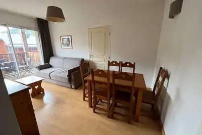 Joli appartement avec terrasse