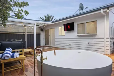 Image de Coastal Cottage | 200m to Beach & Pet Friendly