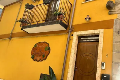Image de Vacation home \" Antico Borgo a passi dalle Gole Alcantara\" apartment Noce
