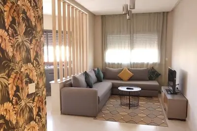 Image de Appartement moderne proche aéroport Mohamed 5
