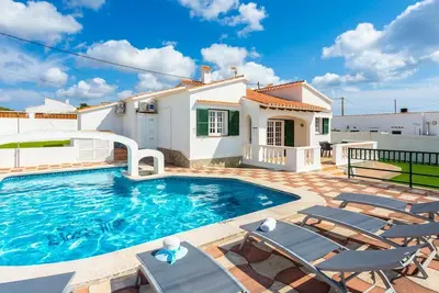 Image de Villa Eugenia Large Private Pool, A/C, WiFi