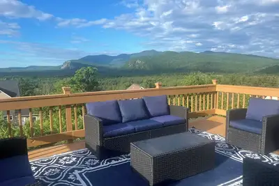Image de Gorgeous views await you at the 6 Bed Room 3200 sq ft Hites Peak!