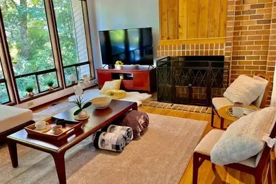 Image de Luxury Bellevue 5 bedroom home