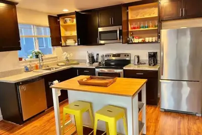 Image de Queen Anne house w/ Puget Sound View