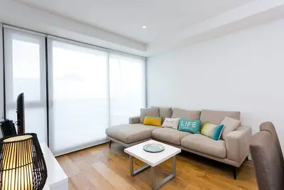 Image de Sun lit Suburban Stay near Westfield Doncaster