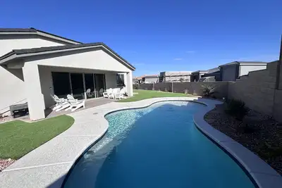 Image de 4br Oasis • Pool • Spa • Near Golf & Casinos