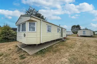 Image de Great caravan at Breydon Water Holiday Park, ref 10086b