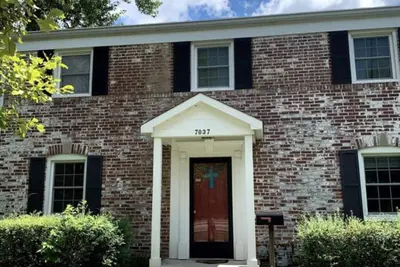 Image de King Bed! Cozy Home Minutes from Broad Ripple Ave