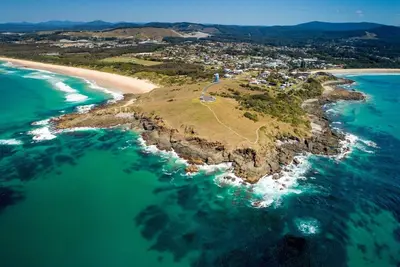 Image de Cozy beach house in the heart of town. Walk to beach and cafes