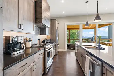 Image de Meadows Peak at Blue Ridge Mountain Club - New Home, Stunning Views!