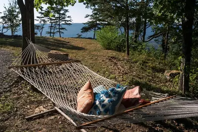 Image de Camper & Campsite on the Brow with Spectacular Mountain Views - Close to Cloudland Canyon Park