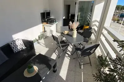 Image de Bel T2 climatisé à Port Leucate - 4 pers - Terrasse - Pkg privé - Proche plage