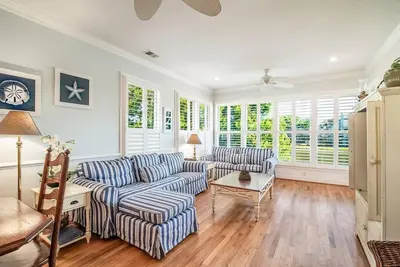 Image de Litchfield Lakeside Haven Your Serene 2br Retreat
