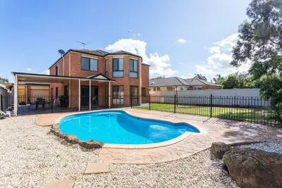 Image de Beautiful Tarneit Family Home with Pool