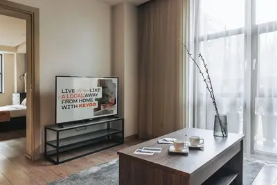 Image de 1br Apt/French Balcony/Historic Yerevan