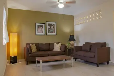 Image de Beachfront 1br - Unit 203 Ocean Villa