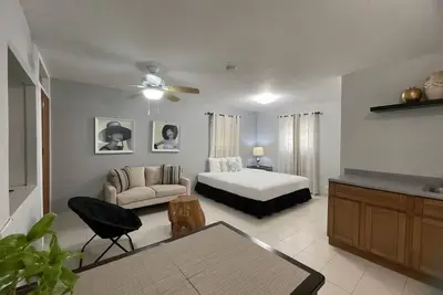 Image de Beachfront Studio - Unit 207 Ocean Villa