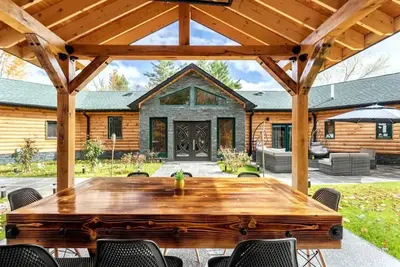Image de Luxury Custom Home With Hot Tub Minutes From Tannersville Town