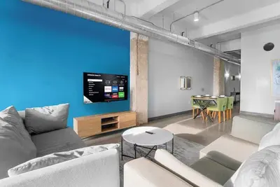 Image de Amyfinehouse| Stylish Condo|Pool+Valet+View