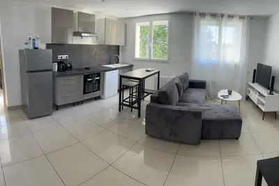 Image de 50m² a 10 mn Cdg, proche Villepinte, Paris, Disney