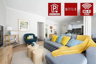 Image de Vibrant 2br Apt, Free WiFi, 3-min walk to Swan River, near cafes and Cbd