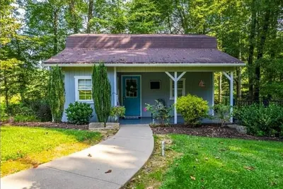Image de The Blue Door Cottage