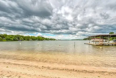 Image de Private Boat Slip, Dogs Ok, Canoe, Game Room, , Beach &  Community Pool