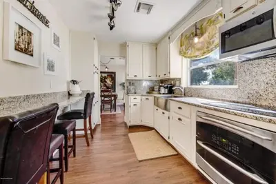 Image de 2bed 1bath House private pool/yard no cleaningfee