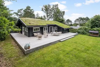 Image de Belle maison à Hornbæk avec WiFi