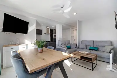 Image de Appartement \"Refugio del Mar\" avec vue sur la mer, piscine partagée et Wi-Fi