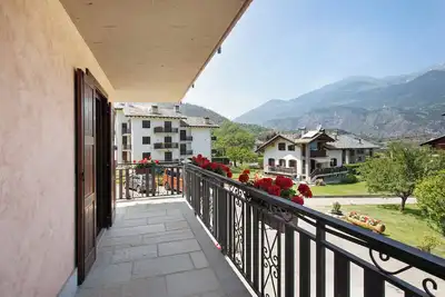 Image de Maison de vacances 'Le Cré Appartamento 5' avec vue sur la montagne, jardin partagé et Wi-Fi