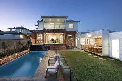 Image de Resort-style living in Melbourne's Inner North