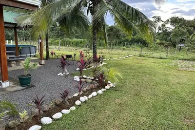 Image de Libu Home Lake and Mountain View