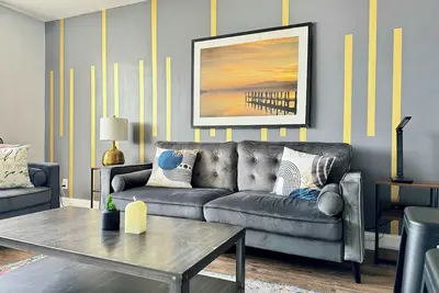 Image de Stylish 2br Apartment with City View