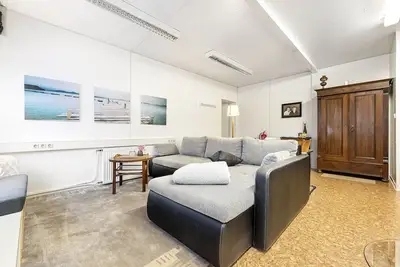 Image de Maison de vacances 'Wohncontainer Derdak' avec terrasse privée, Wi-Fi et climatisation