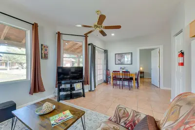 Image de Eloy Vacation Rental w/ Community Pool & Courtyard