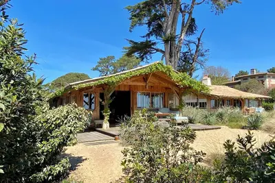 Image de Cabane bartherotte en premiere ligne bassin avec magnifique vue bassin