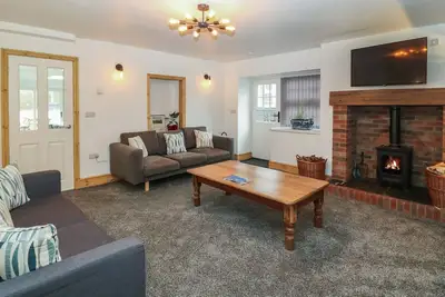 Image de Y Cigydd, pet friendly, character holiday cottage in Cerrigydrudion