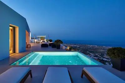 Image de My Rental Homes - Villa Kenan with pool, Jacuzzi bathtub, sea view