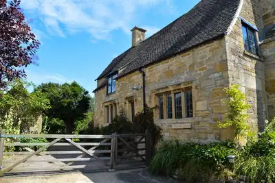 Image de 1 Chestnut Corner - a beautiful house in Stanton sleeping 4 guests