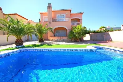 Image de Saona Villas (Cp Osc) : villa pour 8 personnes, piscine privée, climatisation