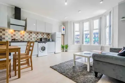 Image de Beautiful flat with free parking