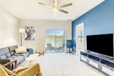 Image de Waterfront relaxing home in a gated community